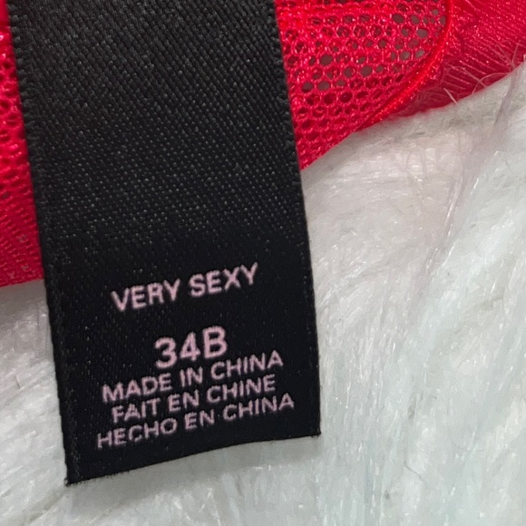 Victoria’s Secret Very Sexy eyelash trim bra - Picture 6 of 7